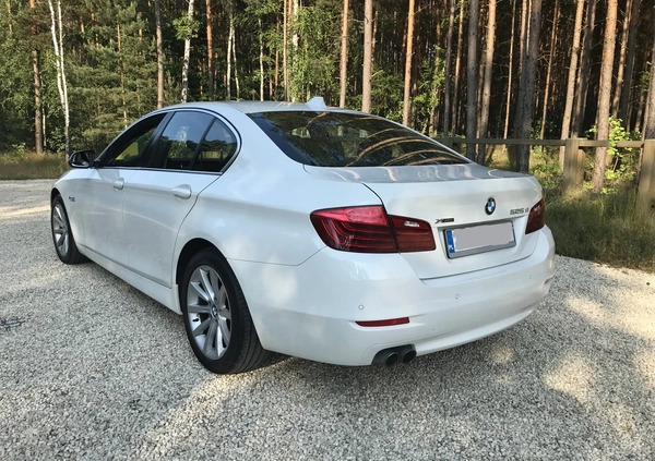BMW Seria 5 cena 60800 przebieg: 228000, rok produkcji 2016 z Skierniewice małe 191